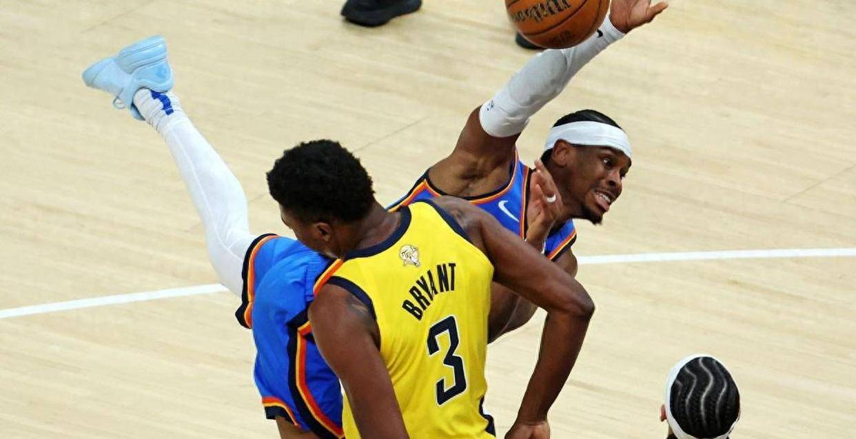 九游欢乐APP：NBA球星自传：讲述巴克利的篮球生涯的简单介绍