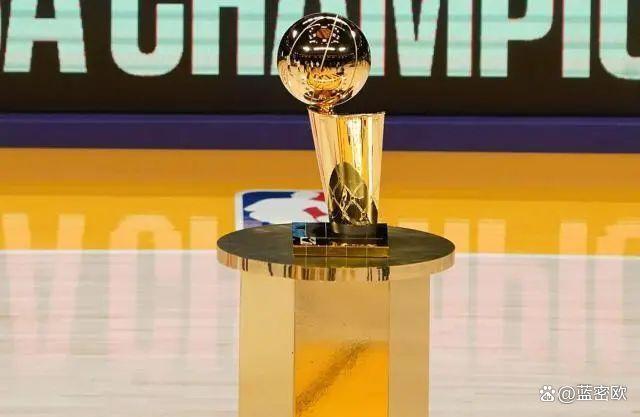 NBA总决赛：谁将捧起奥布莱恩杯？
