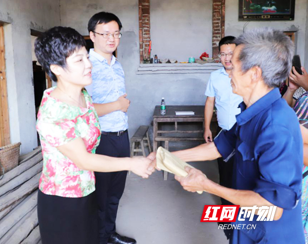 九游欢乐平台：篮球公益组织举办慈善晚宴，筹集善款的简单介绍