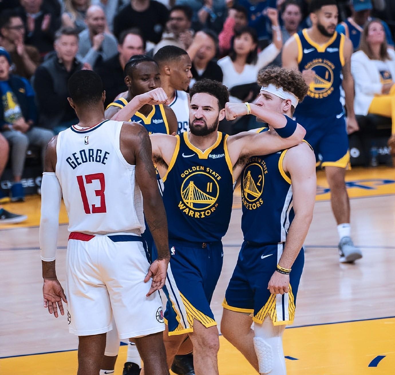 包含九游欢乐APP:勇士队年轻球员的成长之路：库明加和穆迪能否成为球队的未来，延续王朝辉煌？的词条