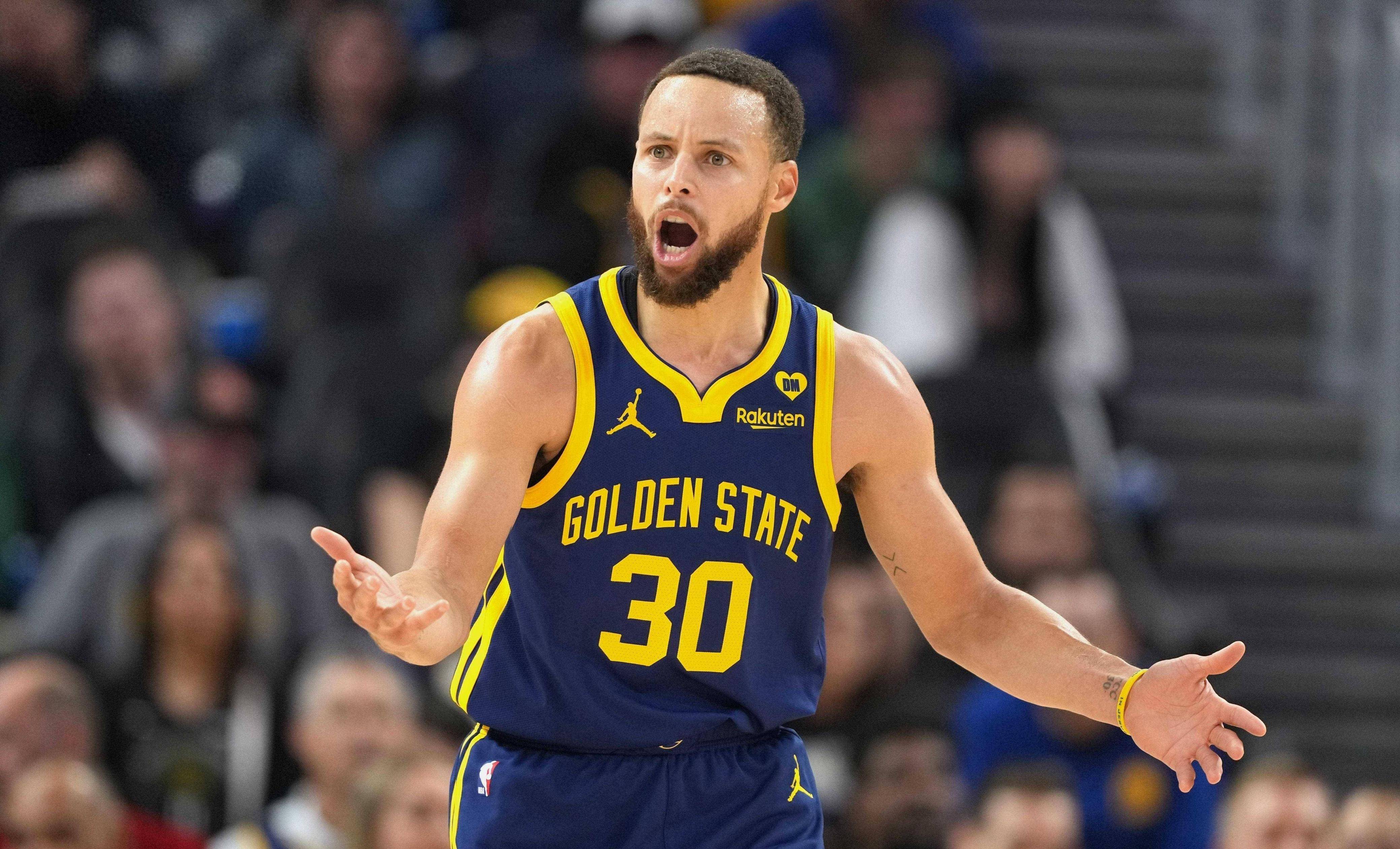 九游欢乐APP：NBA球星纪录片：讲述奥尼尔的统治力的简单介绍